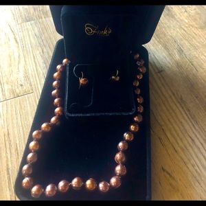 Fink’s Jewelers Chocolate Pearls